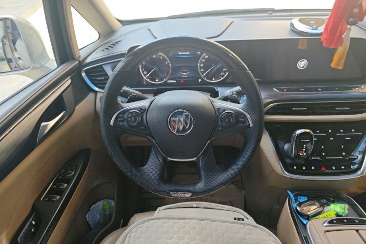 Used Buick GL8 2020 ES Land Cruiser 653T Flagship Model Steering Wheel