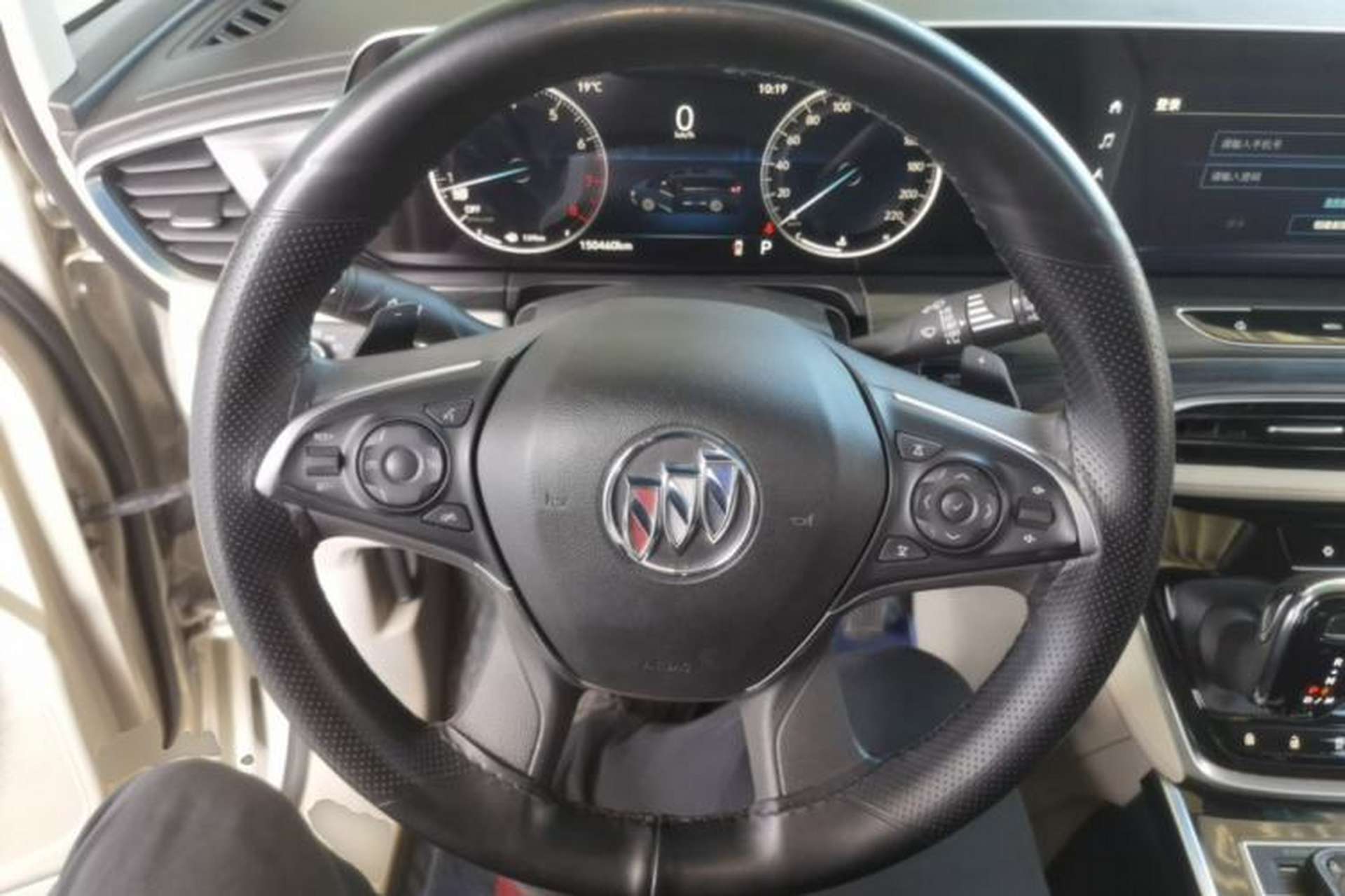 Used Buick GL8 2020 ES Land Cruiser 653T Comfort Edition Steering Wheel