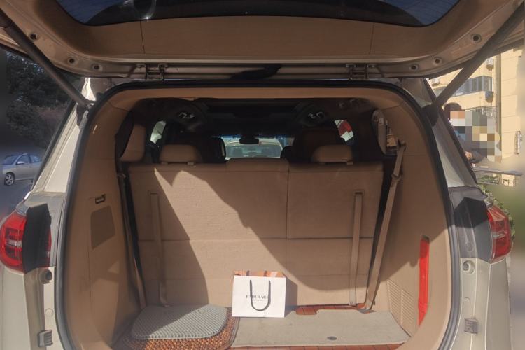 Used Buick GL8 2020 ES Land Cruiser 653T Luxury Model Trunk