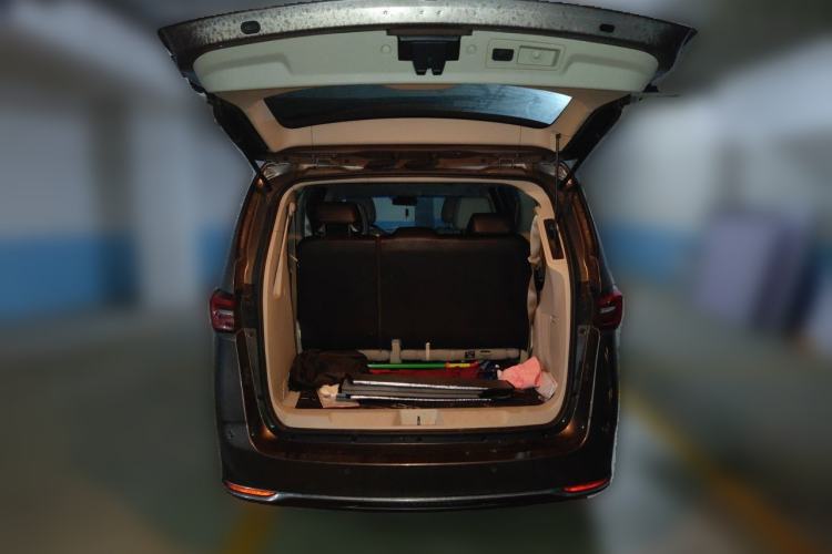 Used Buick GL8 2020 Land Business Class 652T Premium Model Trunk
