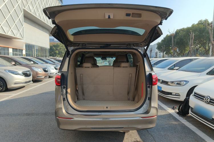Used Buick GL8 2020 ES Land Cruiser 653T Luxury Model Trunk