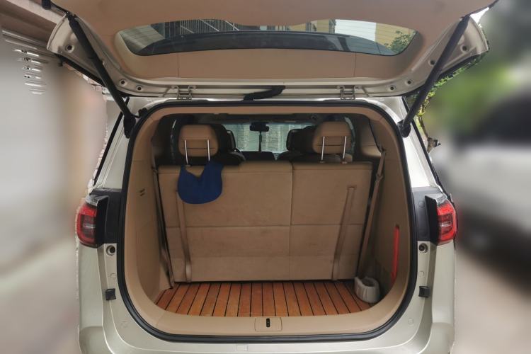 Used Buick GL8 2020 ES Land Cruiser 653T Luxury Model Trunk
