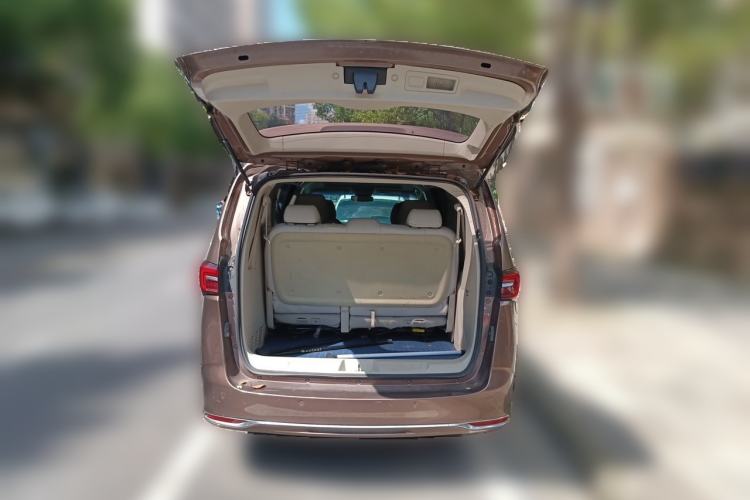Used Buick GL8 2020 Land Cruiser Executive Class 652T Comfort Model Trunk