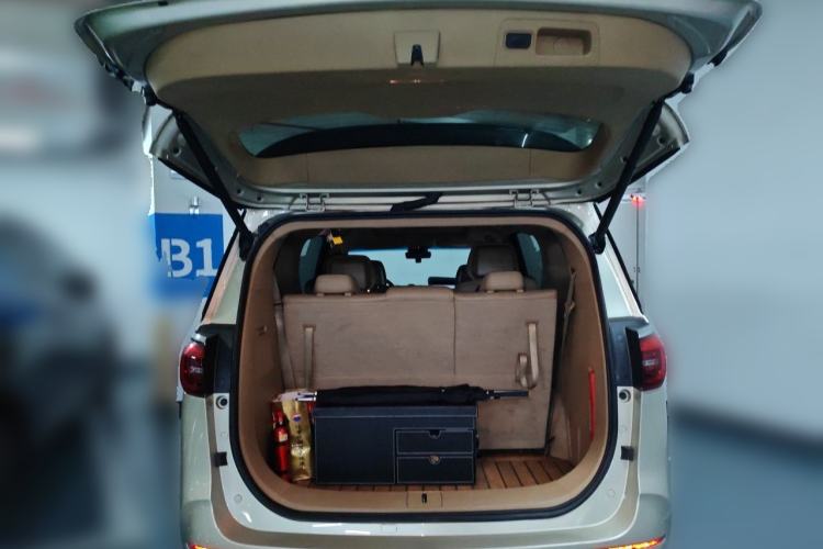 Used Buick GL8 2020 ES Land Cruiser 653T Luxury Model Trunk