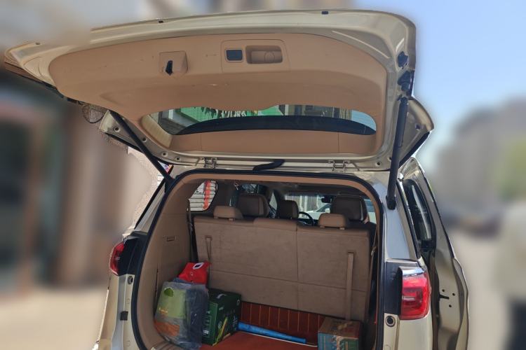 Used Buick GL8 2020 ES Land Cruiser 653T Luxury Model Trunk