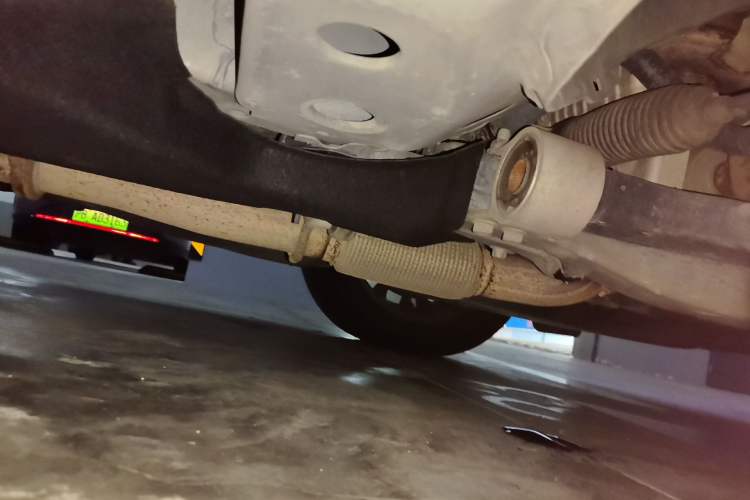 Used Buick GL8 2021 Land Cruiser Executive Class 652T Comfort Model Chassis Front Right