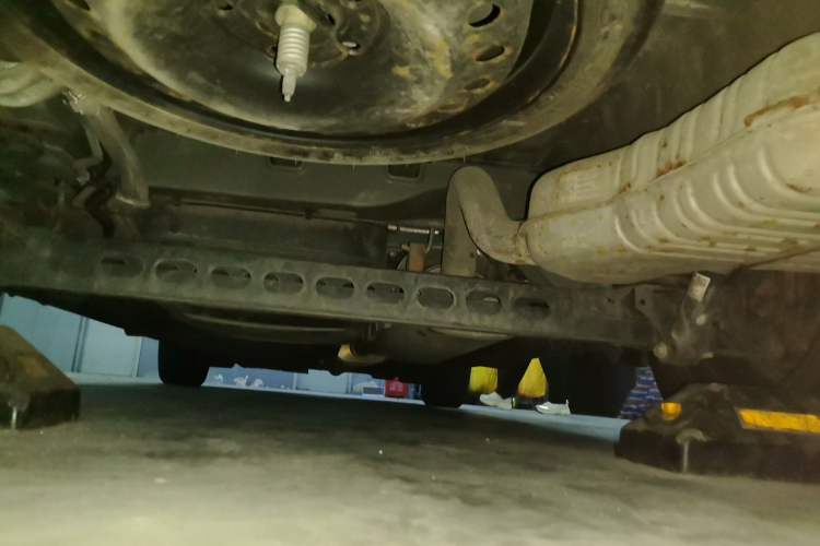 Used Buick GL8 2021 Land Cruiser Executive Class 652T Comfort Model Chassis Rear