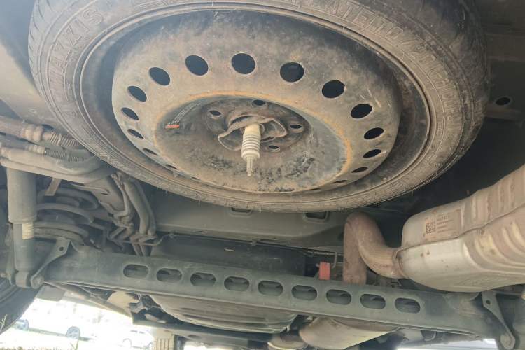 Used Buick GL8 2021 Land Cruiser Executive Class 652T Luxury Model Chassis Rear