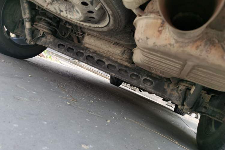 Used Buick GL8 2021 Land Cruiser Executive Class 652T Comfort Model Chassis Rear
