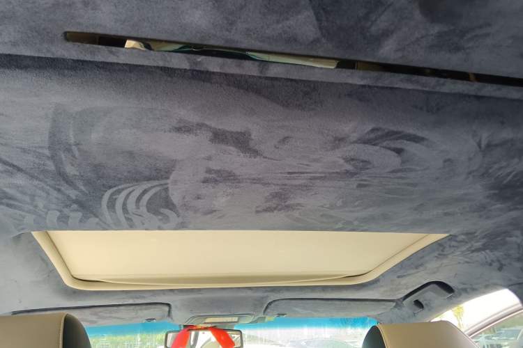 Used Buick GL8 2021 Land Cruiser Executive Class 652T Luxury Model Headliner