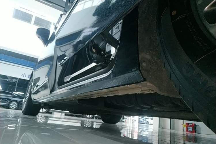Used Buick GL8 2021 ES Landtrek 653T Comfort Edition Left Side Sill