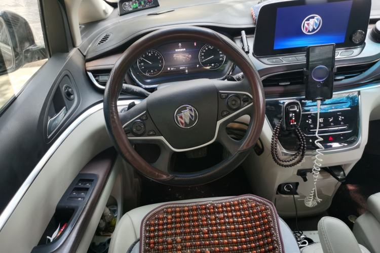 Used Buick GL8 2021 Land Cruiser Executive Class 652T Comfort Model Steering Wheel