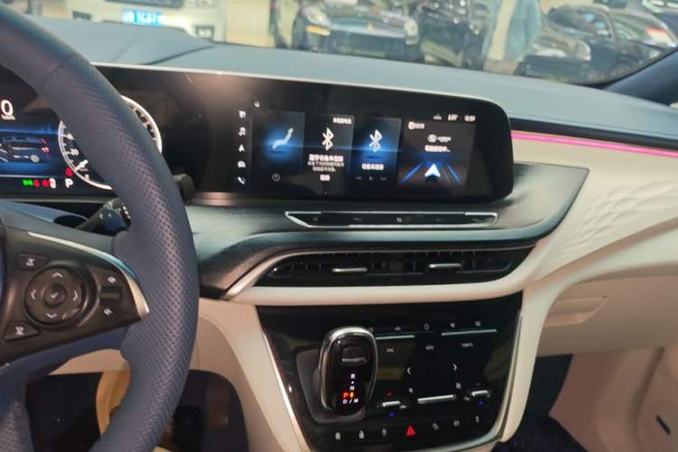 Used Buick GL8 2021 Avenir Aivia Four-Seat Prestige Edition Audio And AC Panel
