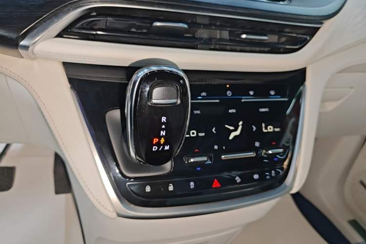 Used Buick GL8 2021 Avenir Aivia Four-Seat Prestige Edition Gear Lever