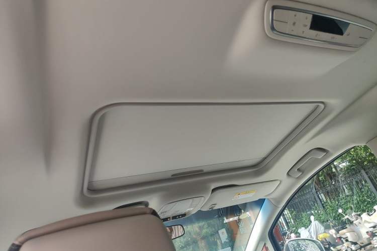Used Buick GL8 2021 ES Land Cruiser 653T Luxury Edition Headliner