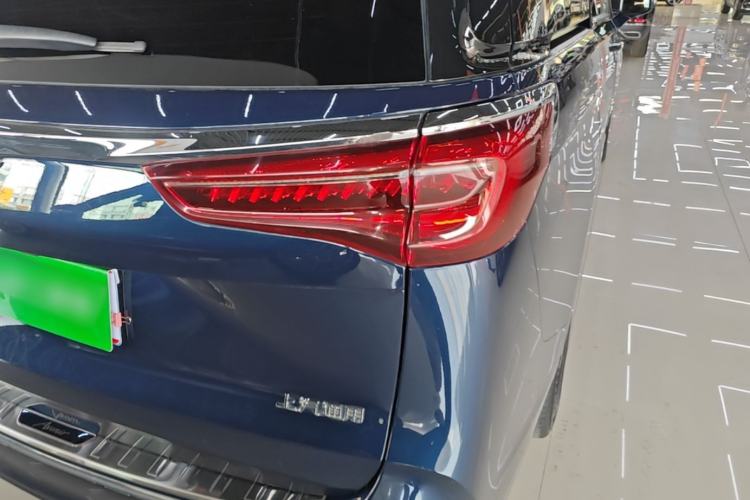 Used Buick GL8 2021 Avenir Aivia Four-Seat Prestige Edition Right Rear Taillight
