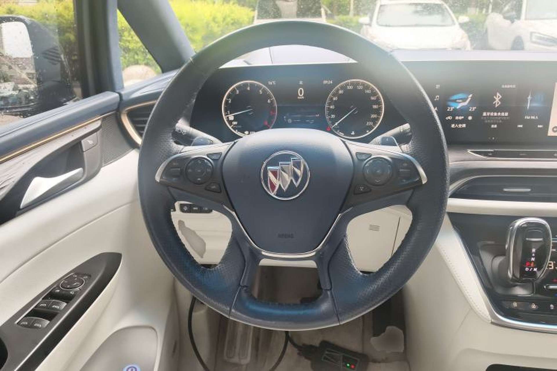 Used Buick GL8 2021 Avenir Aivia Four-Seat Prestige Edition Steering Wheel