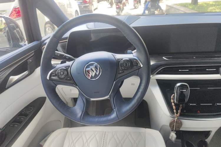 Used Buick GL8 2021 Avenir Aivia Four-Seat Prestige Edition Steering Wheel