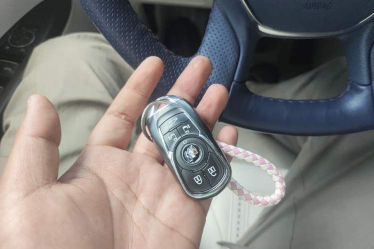 Used Buick GL8 2021 Avenir Aivia Four-Seat Prestige Edition Vehicle Key