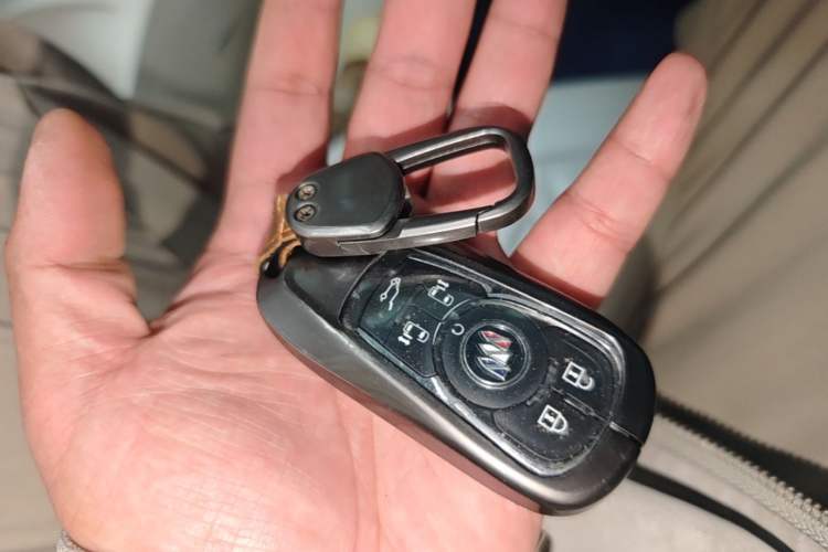 Used Buick GL8 2021 Avenir Aivia Four-Seat Prestige Edition Vehicle Key