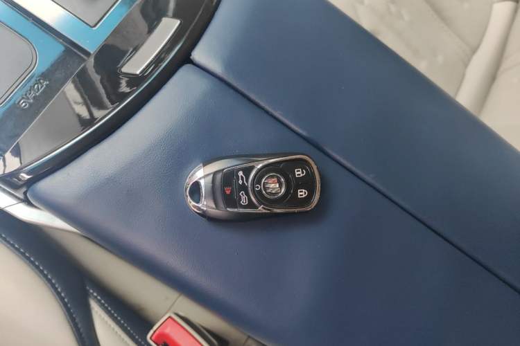 Used Buick GL8 2021 ES Land Cruiser 653T Luxury Edition Vehicle Key