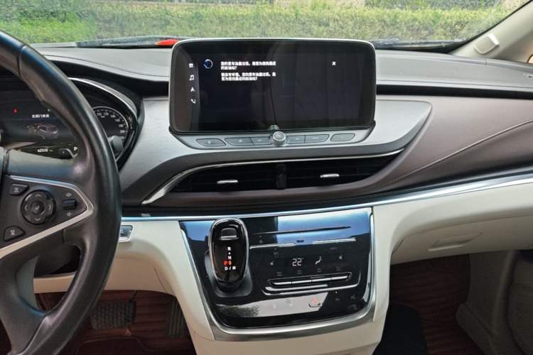Used Buick GL8 2021 Land Cruiser Executive Class 652T Smart Luxury Model Audio And AC Panel