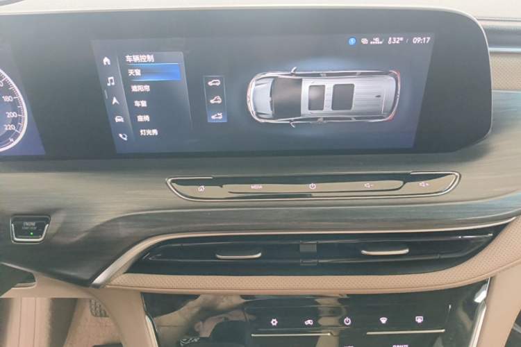 Used Buick GL8 2021 ES Landtrek 653T Luxury Model Audio And AC Panel