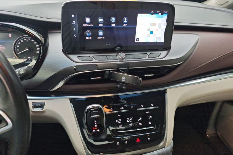 Used Buick GL8 2021 Land Cruiser Executive Class 652T Luxury Model Audio And AC Panel