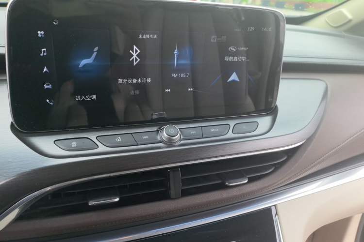 Used Buick GL8 2021 Land Cruiser Executive Class 652T Luxury Model Audio And AC Panel
