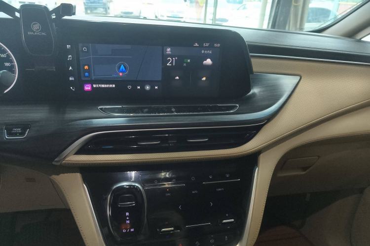 Used Buick GL8 2021 ES Land Cruiser 653T Luxury Edition Audio And AC Panel
