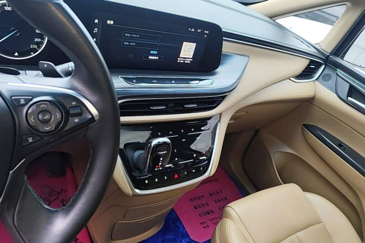 Used Buick GL8 2021 ES Landtrek 653T Luxury Model Audio And AC Panel