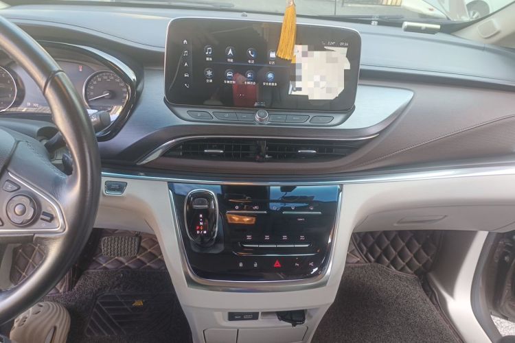 Used Buick GL8 2021 Land Cruiser Executive Class 652T Smart Luxury Model Audio And AC Panel