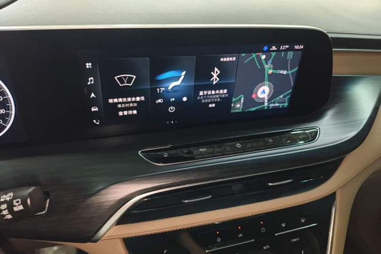 Used Buick GL8 2021 ES Land Cruiser 653T Luxury Edition Audio And AC Panel