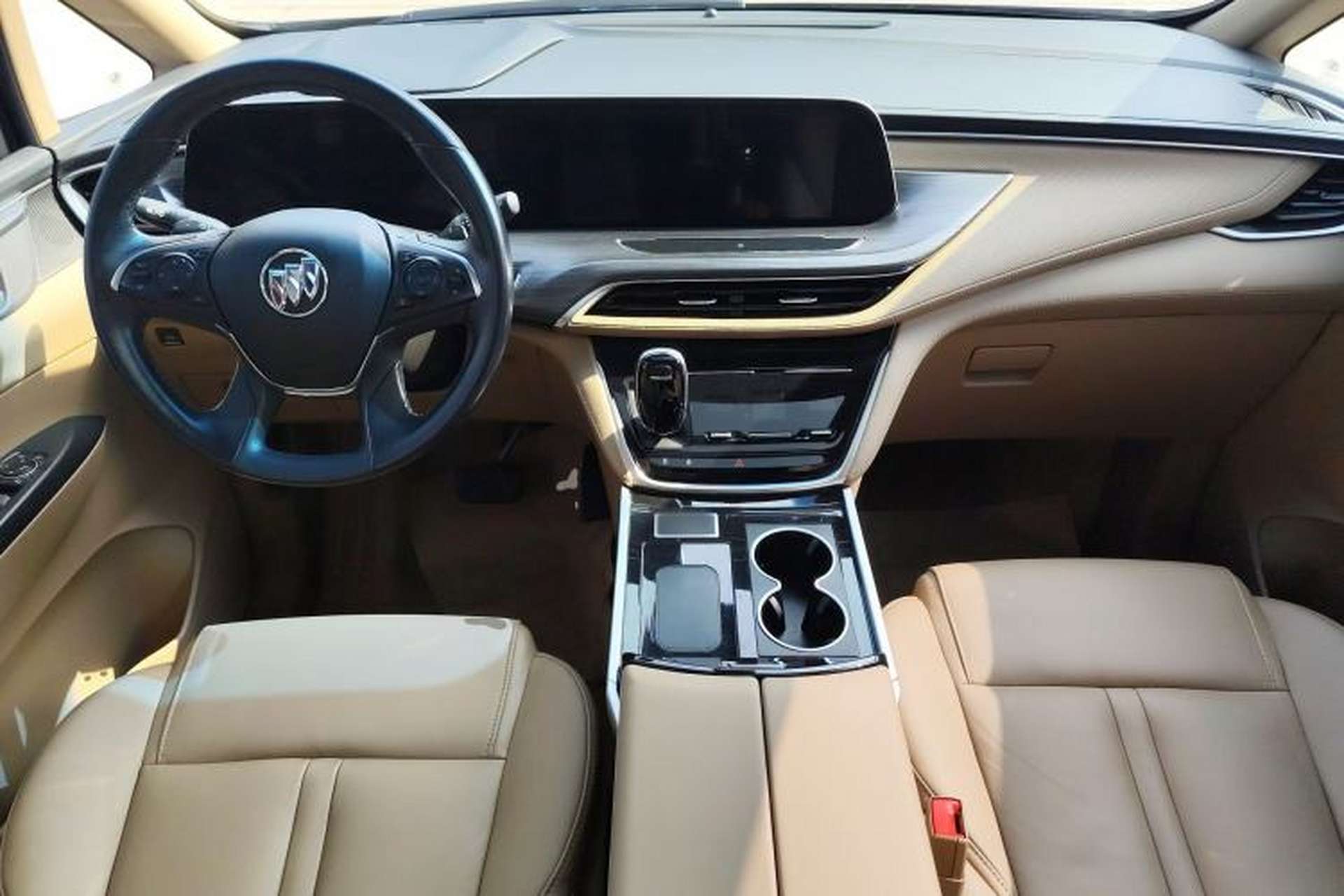 Used Buick GL8 2021 ES Land Cruiser 653T Luxury Edition Center Console