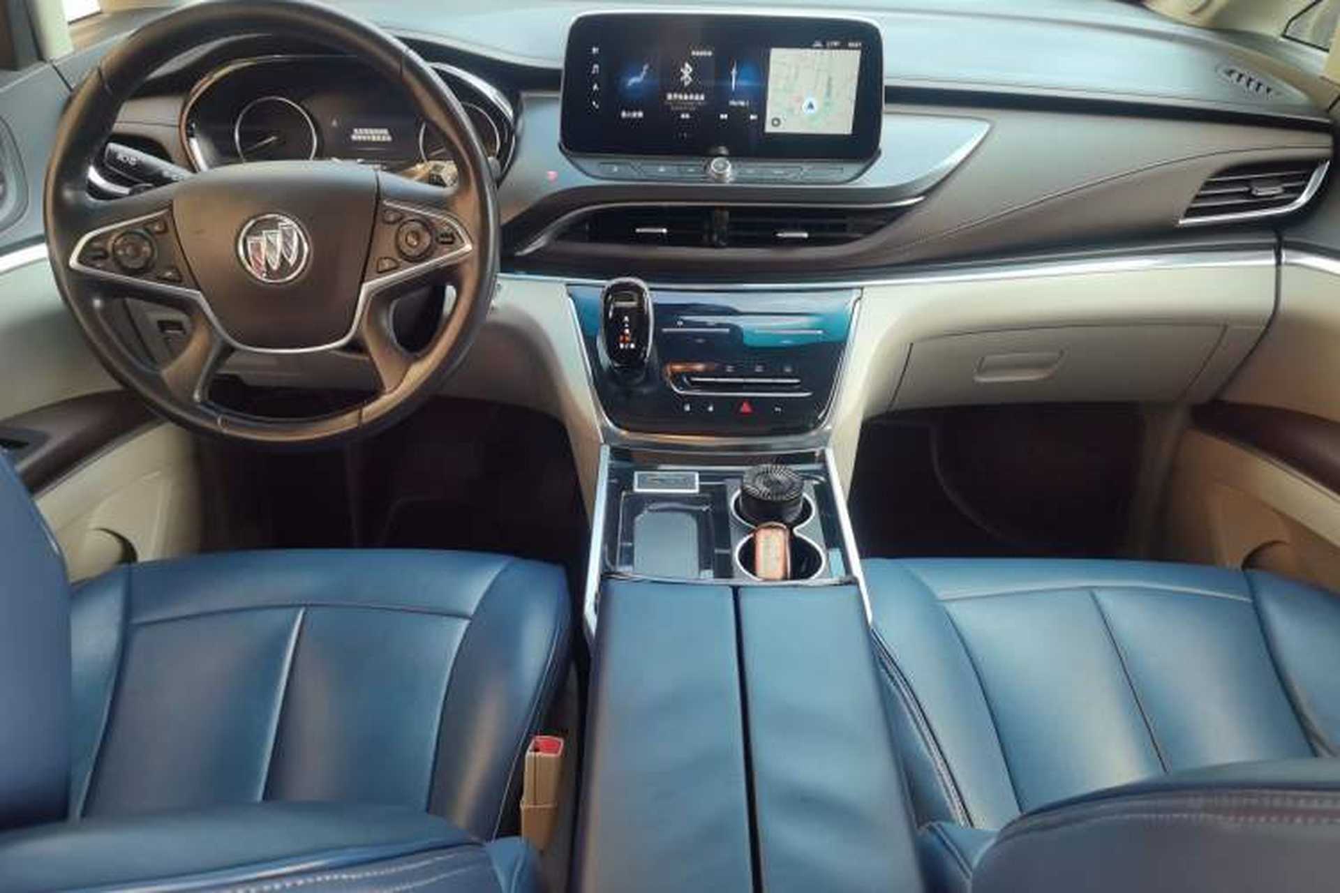 Used Buick GL8 2021 Land Cruiser Executive Class 652T Luxury Model Center Console