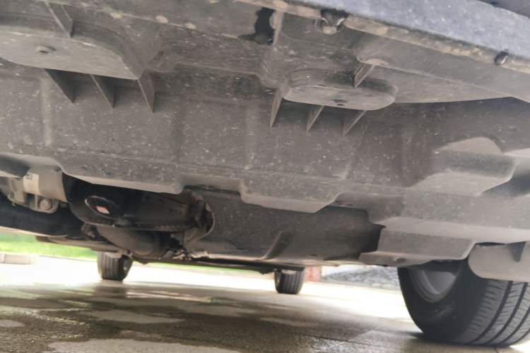 Used Buick GL8 2021 Land Cruiser Executive Class 652T Comfort Model Chassis Front