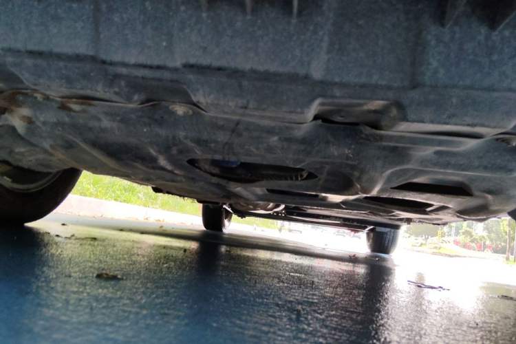 Used Buick GL8 2021 Land Cruiser Executive 652T Premium Model Chassis Front