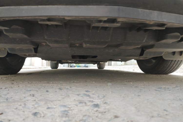Used Buick GL8 2021 Land Cruiser Executive Class 652T Luxury Model Chassis Front