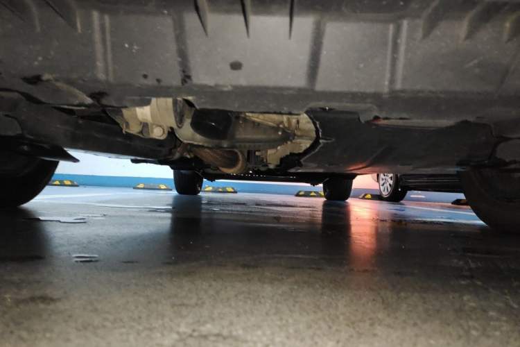 Used Buick GL8 2021 Land Cruiser Executive Class 652T Luxury Model Chassis Front