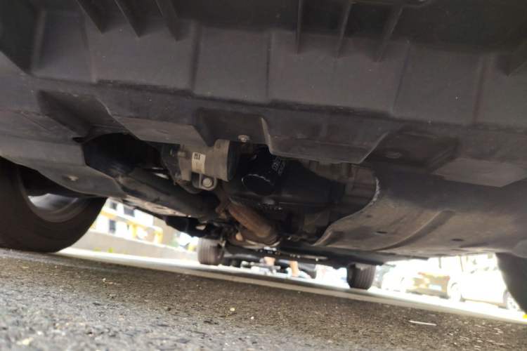 Used Buick GL8 2021 Land Cruiser Executive Class 652T Comfort Model Chassis Front
