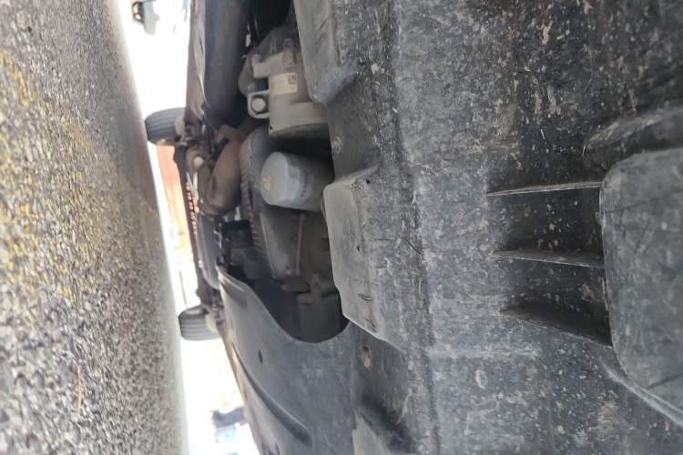Used Buick GL8 2021 Land Cruiser Executive Class 652T Comfort Model Chassis Front
