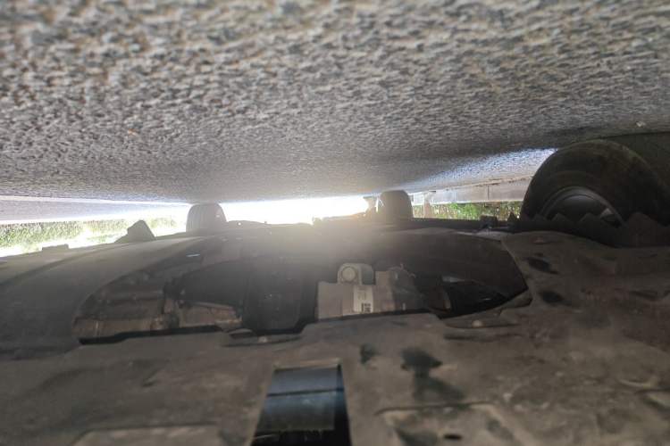 Used Buick GL8 2021 ES Land Cruiser 653T Luxury Edition Chassis Front