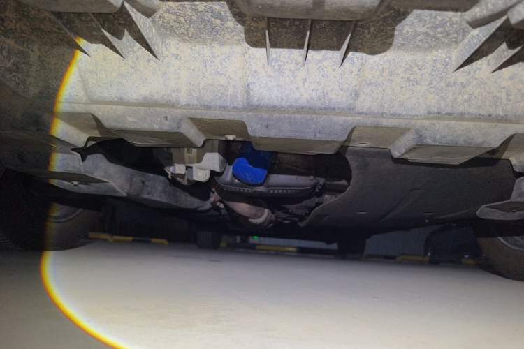 Used Buick GL8 2021 Land Cruiser Executive Class 652T Comfort Model Chassis Front