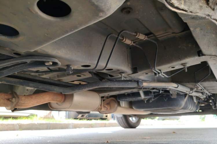 Used Buick GL8 2021 Land Cruiser Executive Class 652T Comfort Model Chassis Front Left