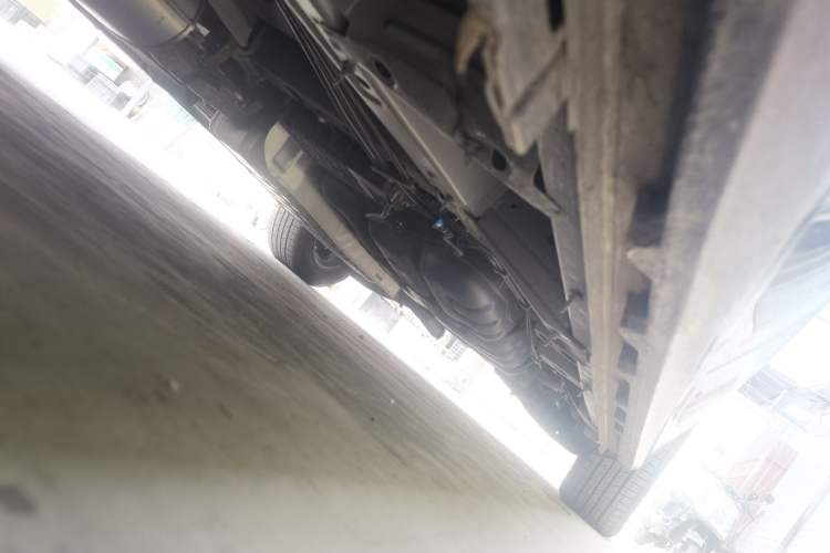 Used Buick GL8 2021 ES Land Cruiser 653T Luxury Edition Chassis Front Left