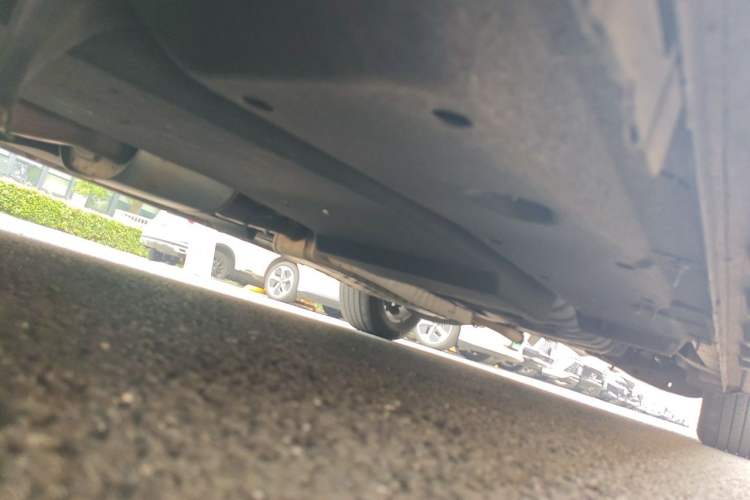Used Buick GL8 2021 ES Land Cruiser 653T Luxury Edition Chassis Front Left