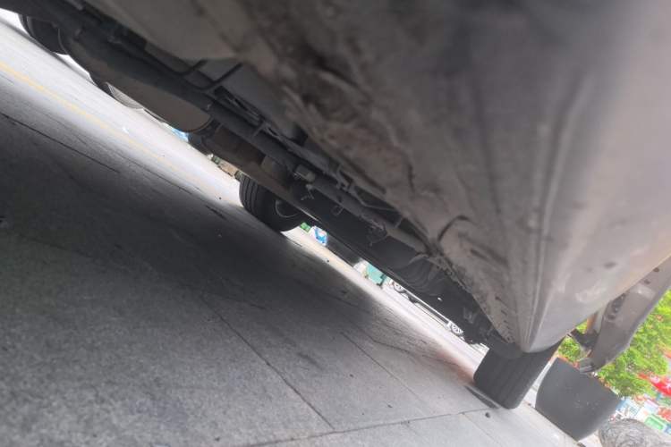 Used Buick GL8 2021 Land Cruiser Executive Class 652T Luxury Model Chassis Front Left