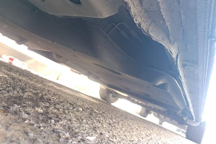 Used Buick GL8 2021 Land Cruiser Executive Class 652T Comfort Model Chassis Front Left