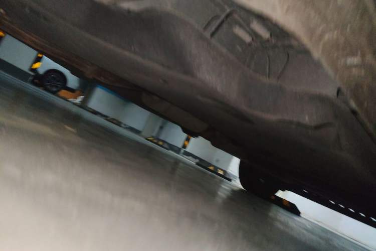 Used Buick GL8 2021 Land Cruiser Executive Class 652T Comfort Model Chassis Front Left