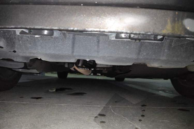 Used Buick GL8 2021 Land Cruiser Executive Class 652T Comfort Model Chassis Front